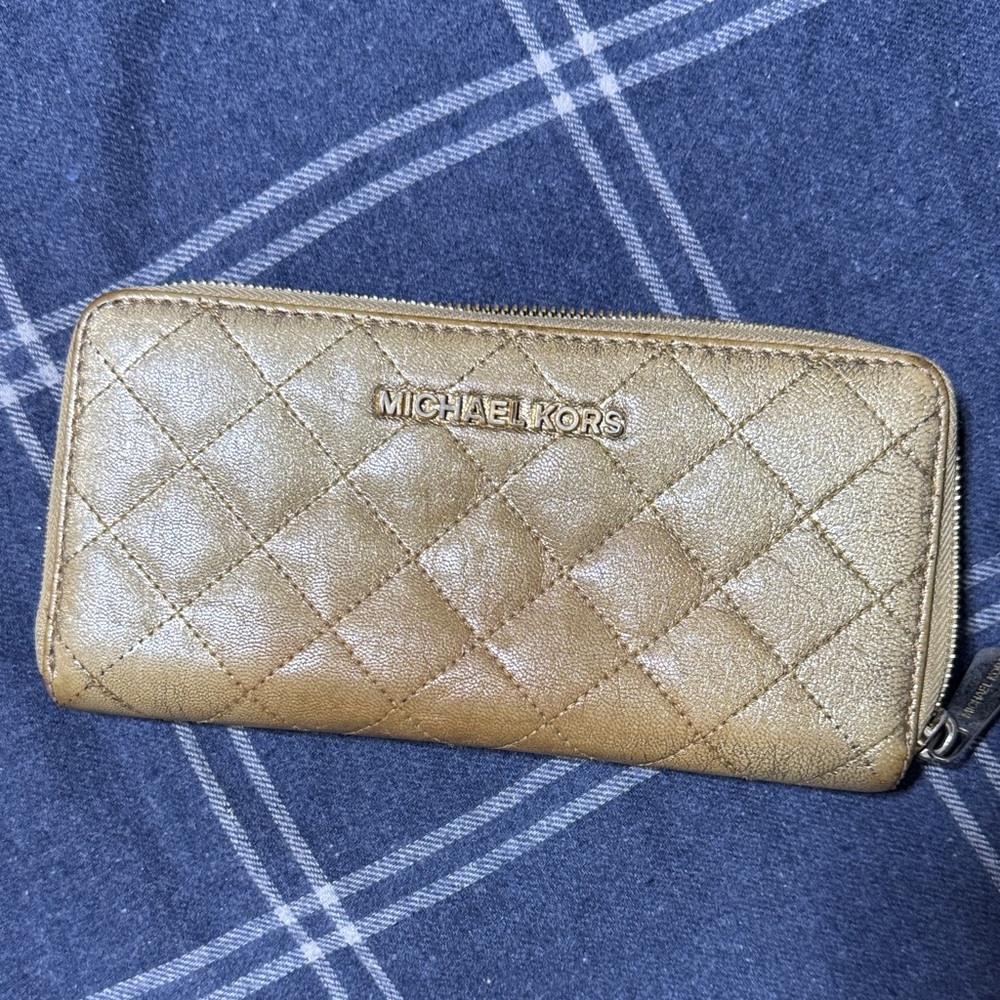 Michael Kors Metallic Gold Quilted Wallet